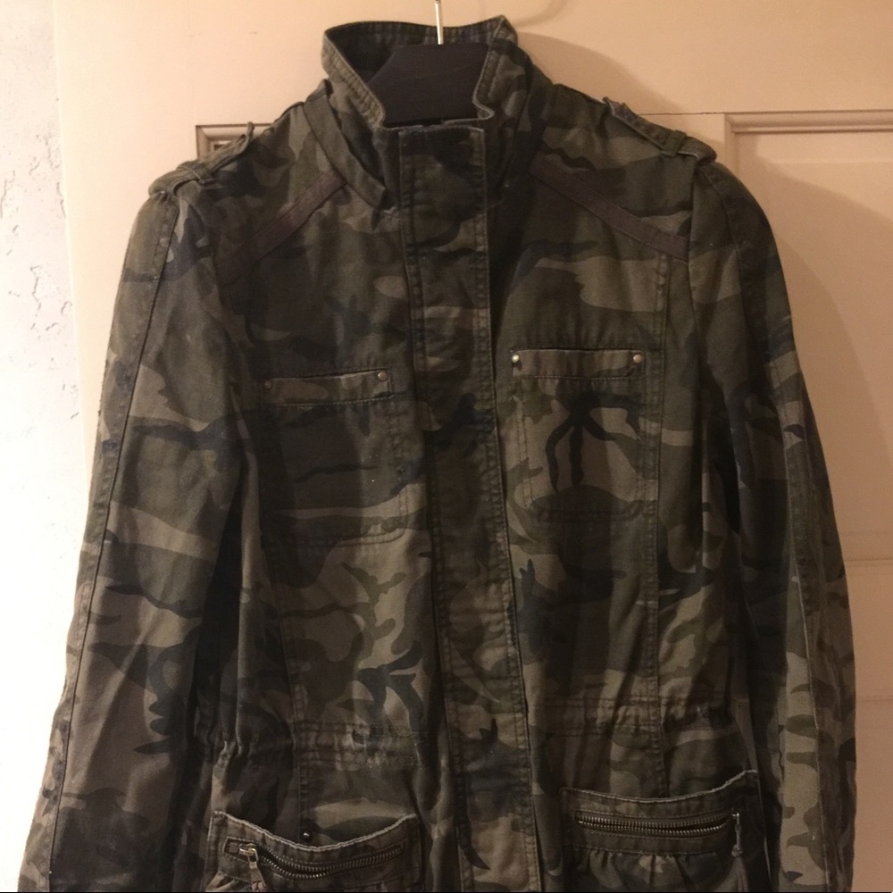 Express Camouflage Jacket Size Small - image 1